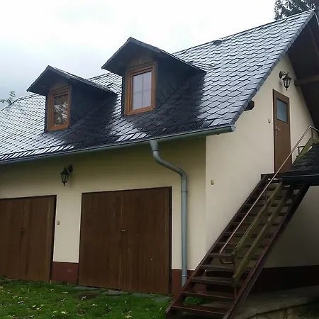 Apartment Apartman Ariana Brantice